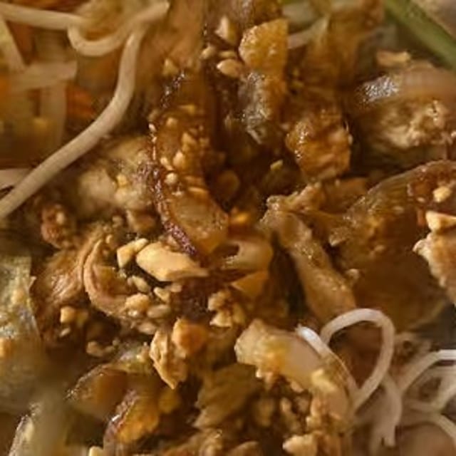 S2 - Bún Gà Xào Xả Ớt - Chicken.